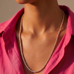 Colar em Strass Dourado - Imagem 1